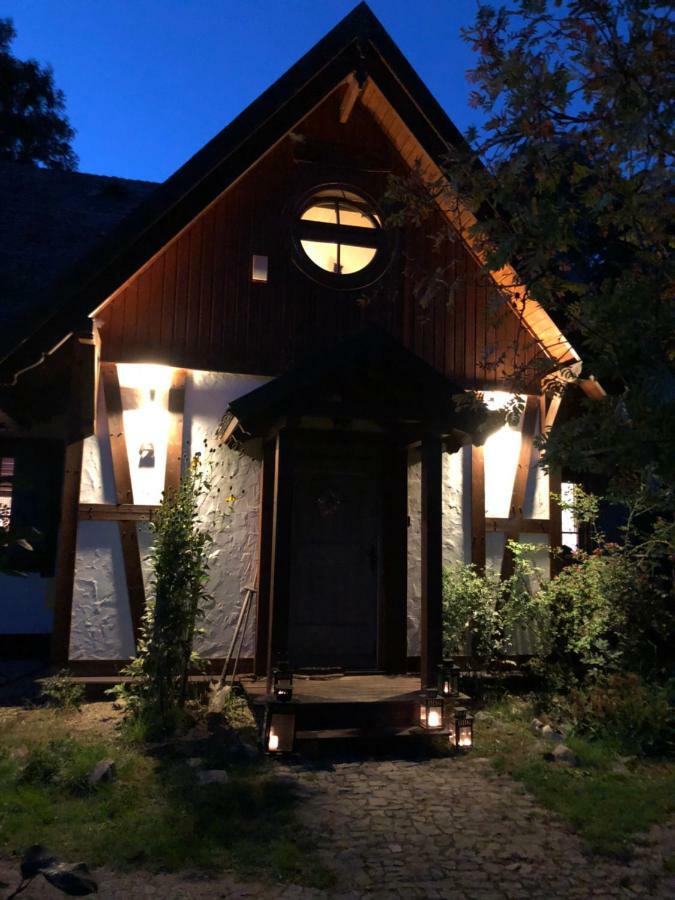 Dom Majowka I Apartamenty Bartoszowka I Michalowka Karwienskie Bloto Drugie Exterior photo